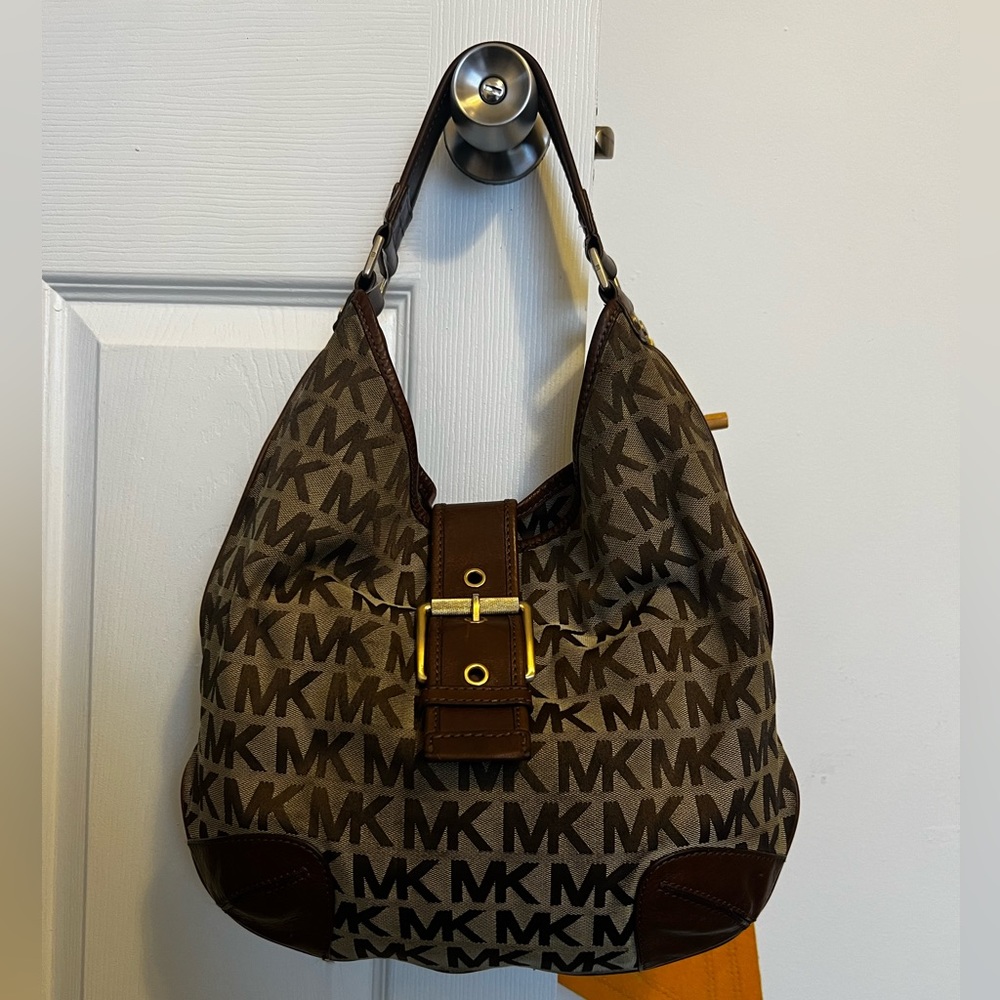 Michael Kors Monogram Hobo